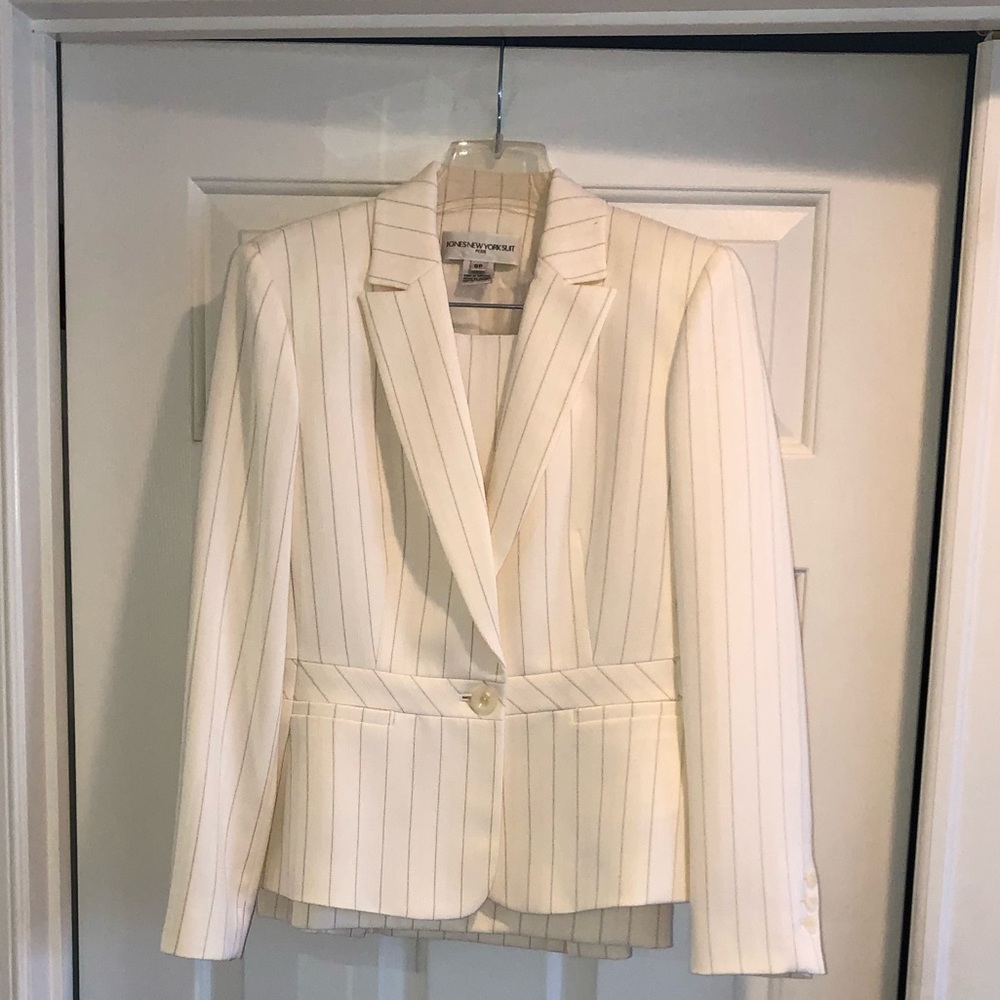 Jacket & Skirt by Jones of NY